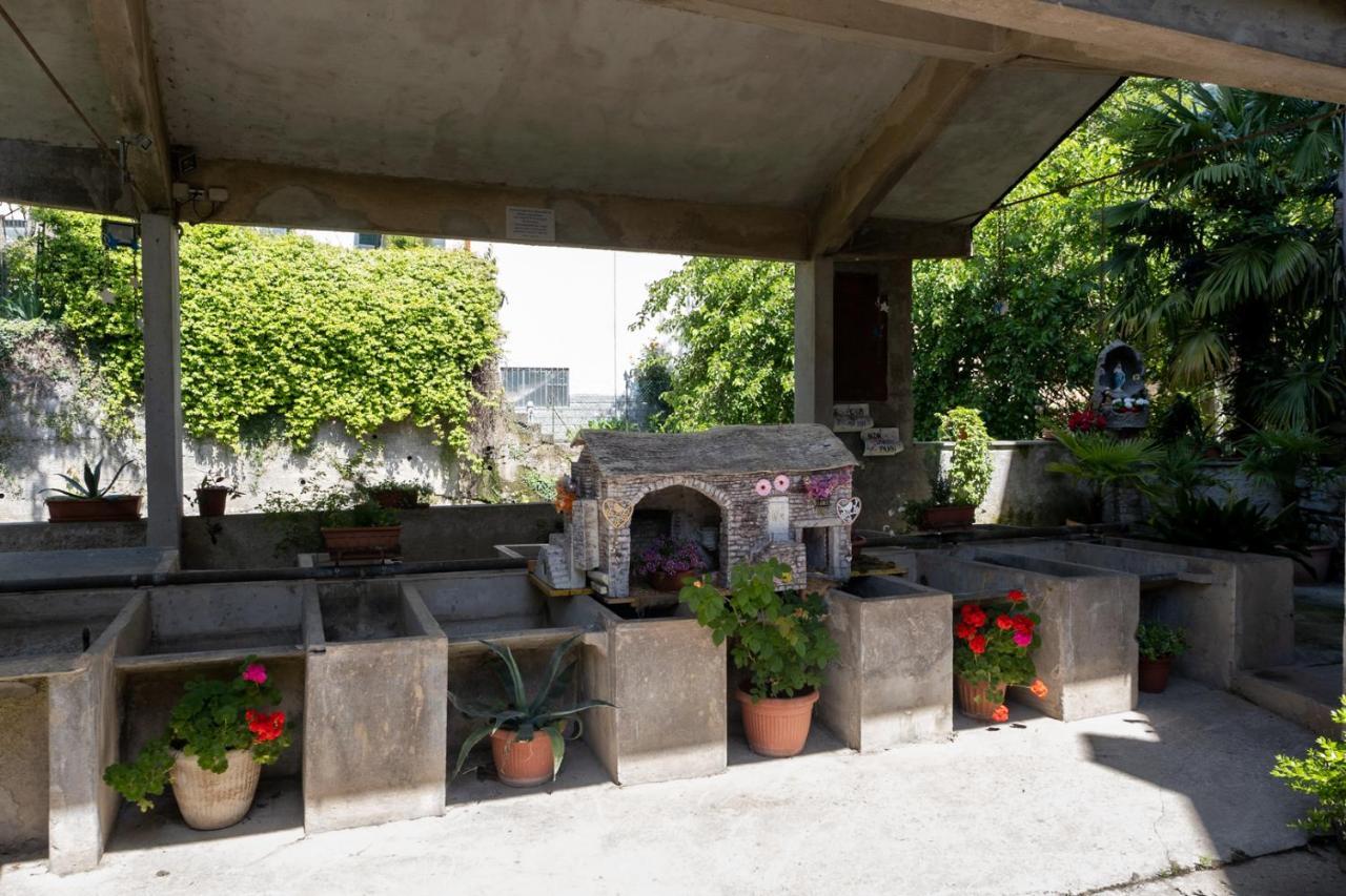La Casa Sotto Le Cascate Lago Maggiore - Ixihome Cittiglio Exterior foto